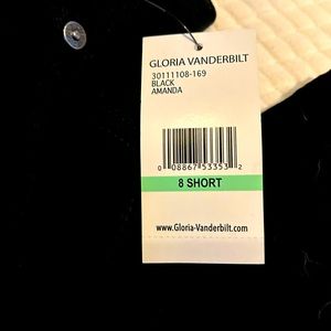 Gloria Vanderbilt Amanda Jeans NWT